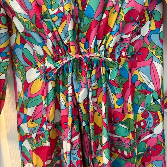 The Sixties are Back! Colorful Floral Shirt Dress - Picture 12 of 12